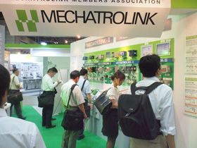 Successfully demonstrating MECHATROLINK network entire system