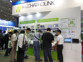 Panel exhibit of MECHATROLINK system